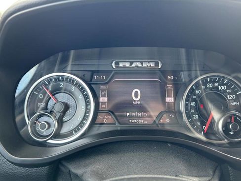 Used 2019 RAM 1500 Laramie w/ Off Road Group image 26