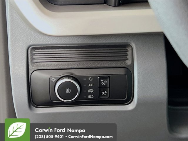 New 2026 Ford F550 4x4 Crew Cab Super Duty image 18
