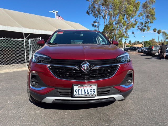 Used 2023 Buick Encore GX Essence w/ Experience Buick Package FWD image 2