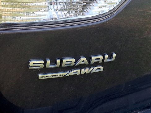Used 2021 Subaru Forester Premium AWD/4WD image 4