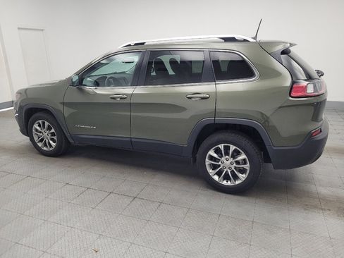 Used 2021 Jeep Cherokee Latitude Plus FWD image 3