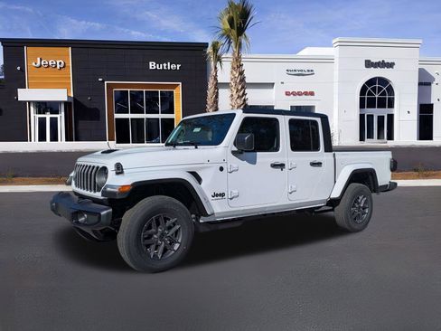 New 2026 Jeep Gladiator Sport image 2
