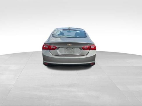 Used 2024 Chevrolet Malibu LT FWD image 9
