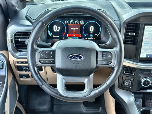 Used 2022 Ford F150 Lariat w/ Equipment Group 502A High AWD/4WD image 14