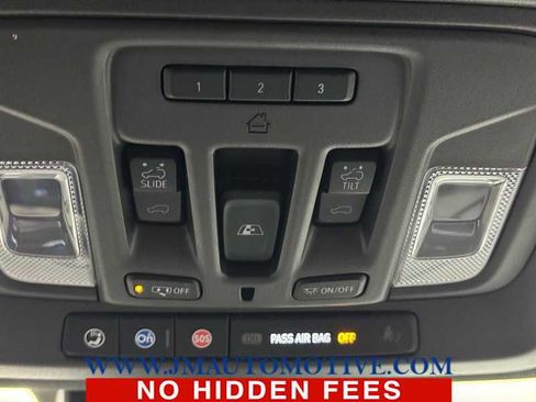 Used 2023 Chevrolet Silverado 1500 High Country w/ High Country Premium Package image 38