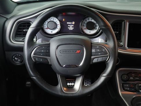 Used 2019 Dodge Challenger R/T Scat Pack w/ Shaker Package image 9