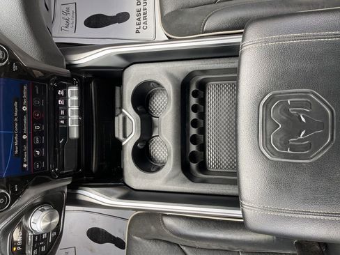 Used 2020 RAM 1500 Laramie image 35