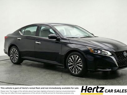 Used 2025 Nissan Altima 2.5 SV