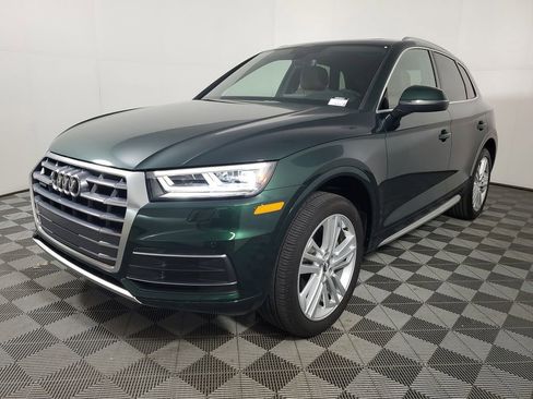 Used 2019 Audi Q5 2.0T Premium Plus w/ Premium Plus Package AWD/4WD image 3
