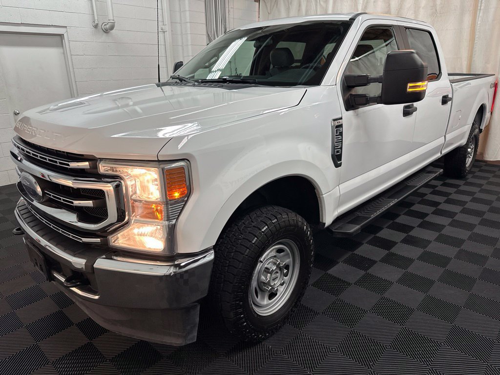 Used 2022 Ford F250 XL w/ Power Equipment Group AWD/4WD image 4