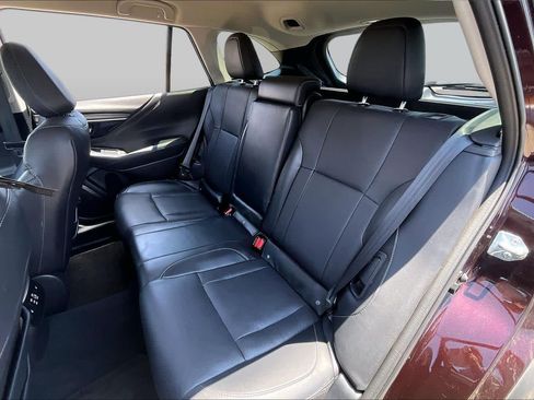Used 2024 Subaru Outback Limited AWD/4WD image 21