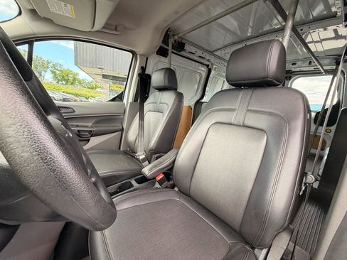 Used 2022 Ford Transit Connect XL FWD image 10