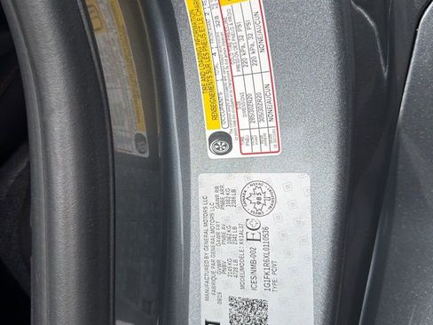 Used 2020 Chevrolet Camaro ZL1 RWD image 18