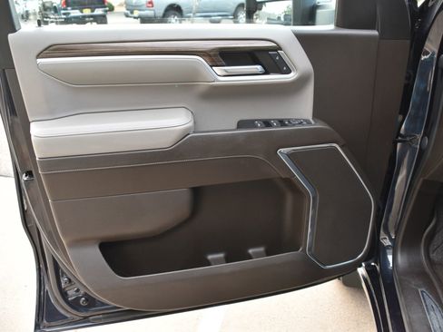 Used 2022 Chevrolet Silverado 1500 LT w/ Max Trailering Package image 13