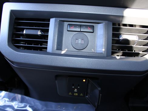 New 2026 Ford F350 Lariat w/ Black Appearance Package image 16