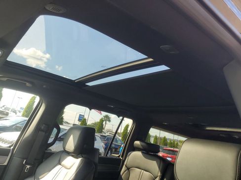 New 2025 Jeep Wagoneer L Series II w/ Convenience Group I image 21