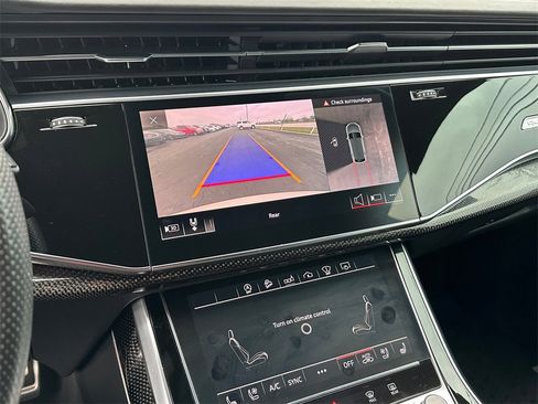 Used 2020 Audi SQ8 Prestige w/ Prestige Package image 18