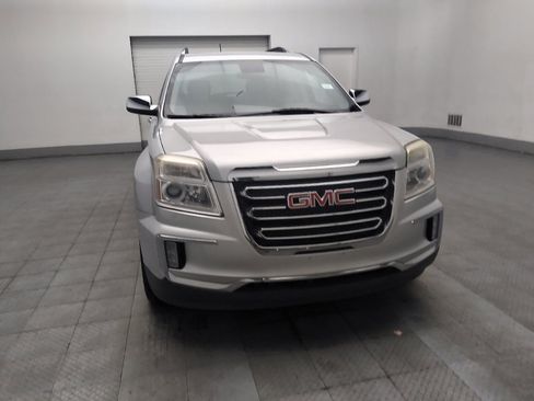 Used 2017 GMC Terrain SLT w/ Open Road Package FWD image 14