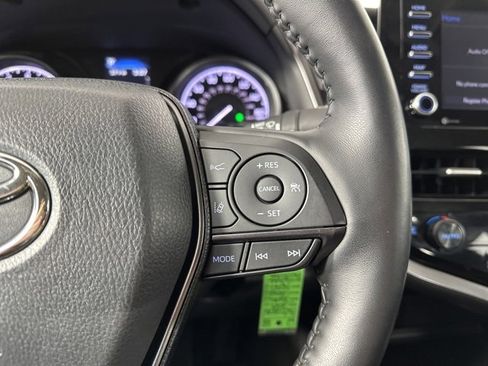 Used 2024 Toyota Camry SE image 16