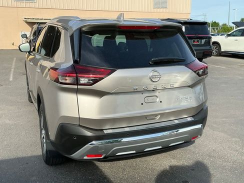 Used 2023 Nissan Rogue Platinum w/ Platinum Premium Package image 5