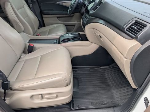 Used 2022 Honda Pilot EX-L image 30