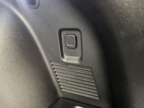 Used 2019 Chevrolet Blazer RS AWD/4WD image 4