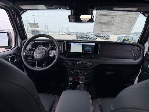New 2026 Jeep Wrangler Unlimited Rubicon image 24