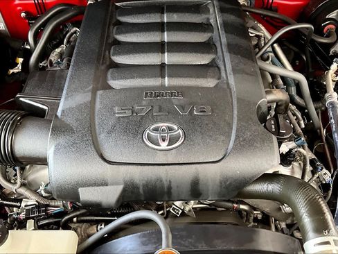 Used 2020 Toyota Tundra Limited RWD image 32