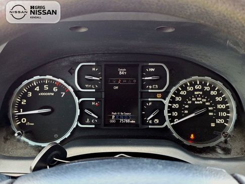 Used 2019 Toyota Tundra SR5 w/ SR5 Upgrade Package image 11