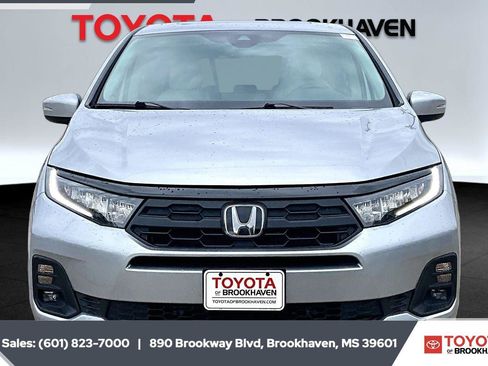 Used 2025 Honda Odyssey EX-L image 3