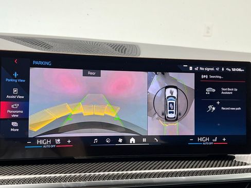 Certified 2025 BMW X7 M60i image 17