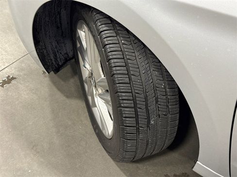 Used 2019 Hyundai Elantra SEL w/ Cargo Package image 16