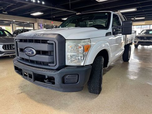 Used 2012 Ford F250 XL RWD image 3