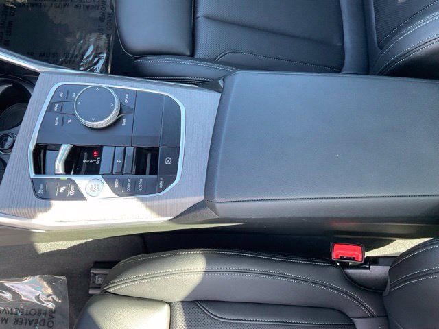 Used 2026 BMW 330i xDrive Sedan AWD/4WD image 22