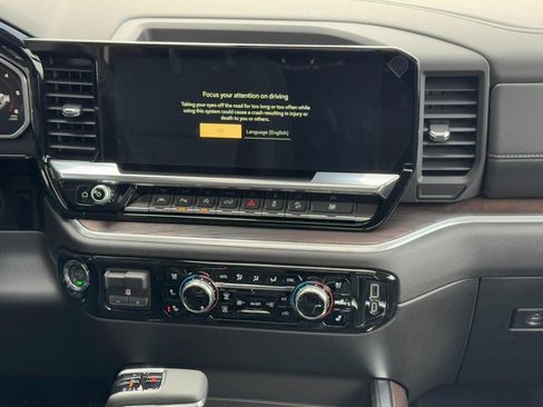 New 2026 GMC Sierra 1500 SLT w/ SLT Premium Plus Package image 13