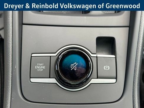 New 2026 Volkswagen Tiguan SE image 19