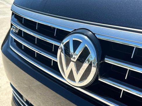 Used 2019 Volkswagen Passat 2.0T SE R-Line image 82