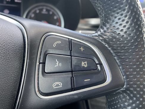 Used 2017 Mercedes-Benz GLC 300 4MATIC Coupe image 13