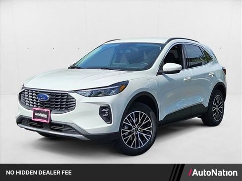New 2025 Ford Escape SE FWD image 1