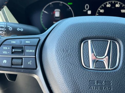 Used 2024 Honda CR-V Sport image 19