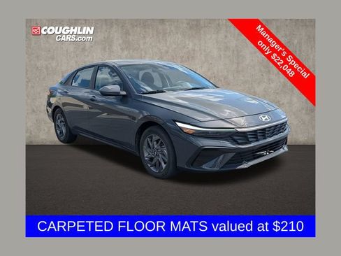 Certified 2024 Hyundai Elantra SEL FWD image 1