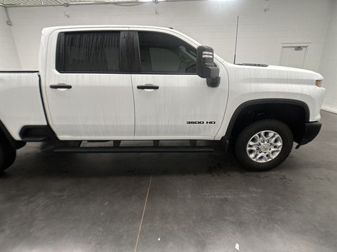 Used 2024 Chevrolet Silverado 3500 W/T w/ WT Convenience Package AWD/4WD image 9