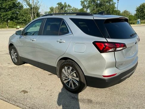Used 2022 Chevrolet Equinox LT AWD/4WD image 4