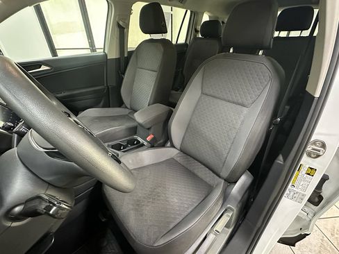 Used 2019 Volkswagen Tiguan S w/ Driver Assistance Package FWD image 29