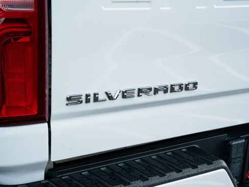 Used 2024 Chevrolet Silverado 3500 High Country AWD/4WD image 18