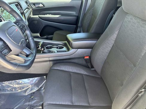 Used 2025 Dodge Durango GT w/ Blacktop Package AWD/4WD image 15