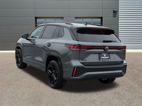 New 2026 Volkswagen Tiguan SE R-Line AWD/4WD image 5