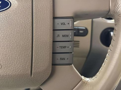 Used 2004 Ford F150 4x4 SuperCrew image 17