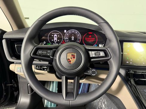 New 2025 Porsche Panamera image 35