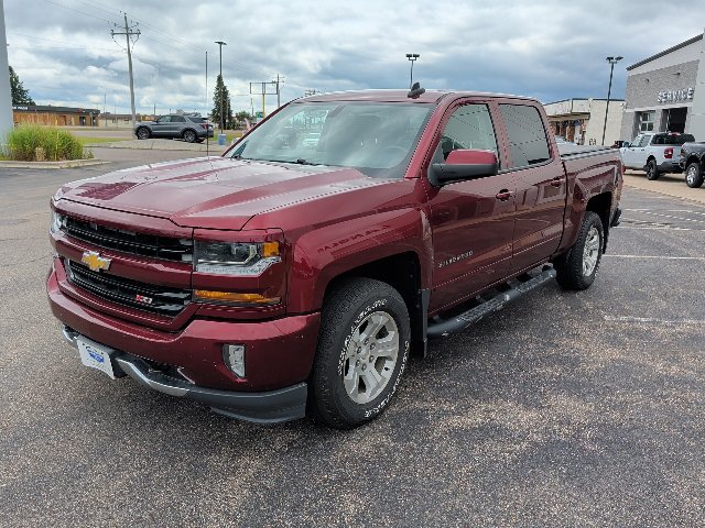 Used 2017 Chevrolet Silverado 1500 LT w/ All Star Edition AWD/4WD image 3